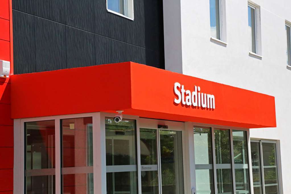 Hotel Kyriad Lyon Est Stadium Eurexpo
