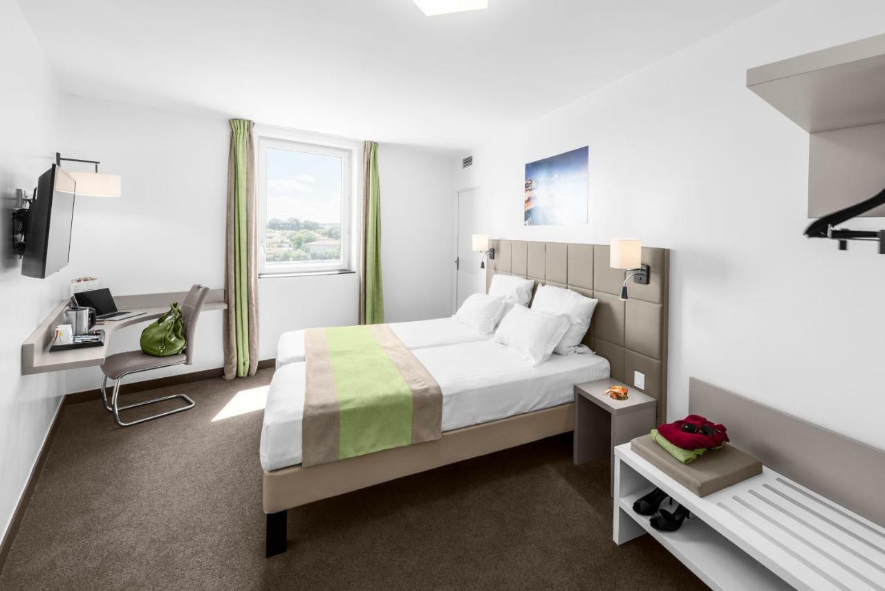 Hotel Kyriad Lyon Est Stadium Eurexpo 3*