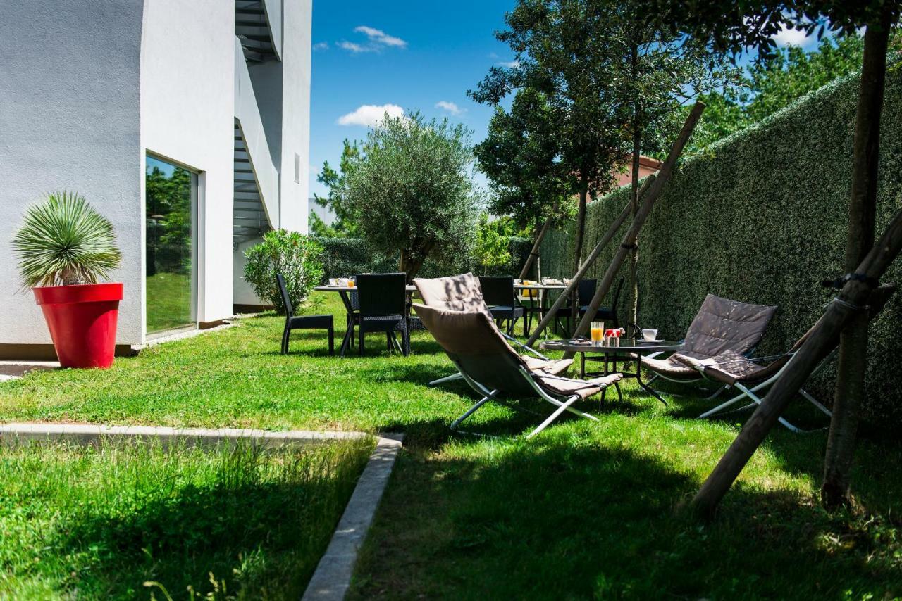 Hotel Kyriad Lyon Est Stadium Eurexpo 3*